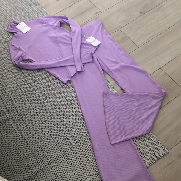 SHOW ME YOUR MUMU Layer Up Set in Lilac - Picture 3 of 6